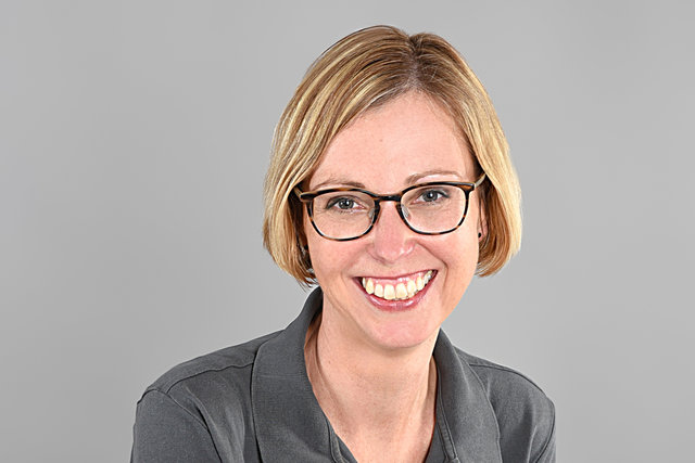 Kathrin, Rezeptionsleitung 